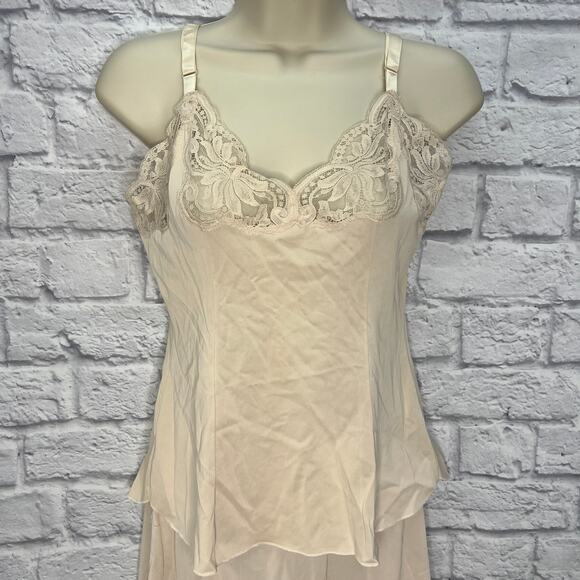 Vintage Shadowline Half Slip Camisole Set Pillow Tab Beige Size 32/S Lace - Picture 2 of 10